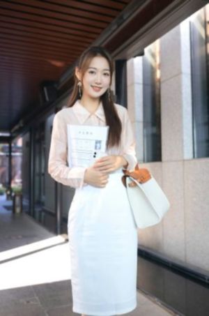 第一次进女的里面感觉好累_快播高清无删减WWW