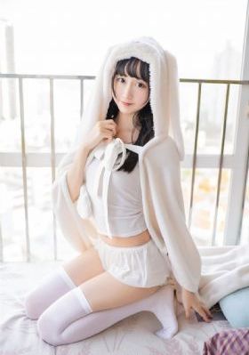 欧美女郎化妆_剧情片影视在线观看