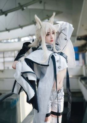 欧美服装平台_HD高清电影在线